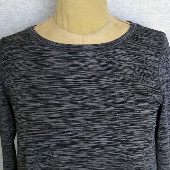 Zyia Ash Split Back Long Sleeve - Charcoal / Black - Picture 4 of 9